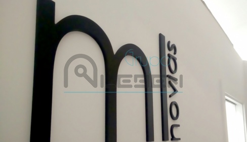 Diseño Logotipo ML Novias de PVC en Relieve para Pared