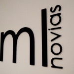 Diseño Logotipo ML Novias de PVC en Relieve para Pared